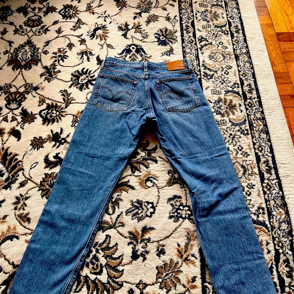 Levi’s Wedgie jeans They straight leg and comfortable fit - Picture 3 of 3